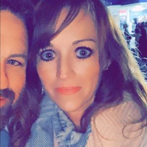 Meet your Posher, Lacy